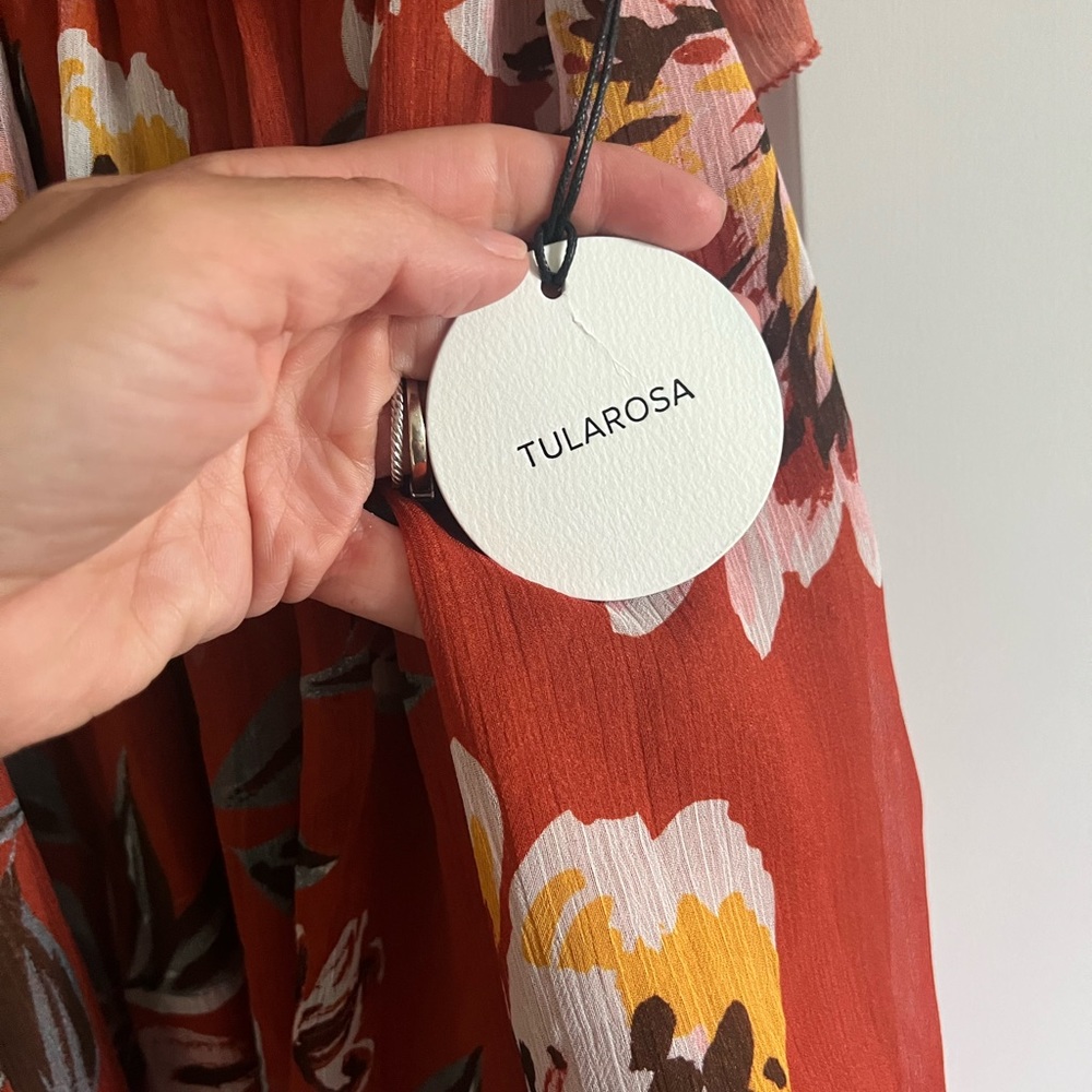 Tularosa Amelia dress in orange dahlia floral - Picture 4 of 8